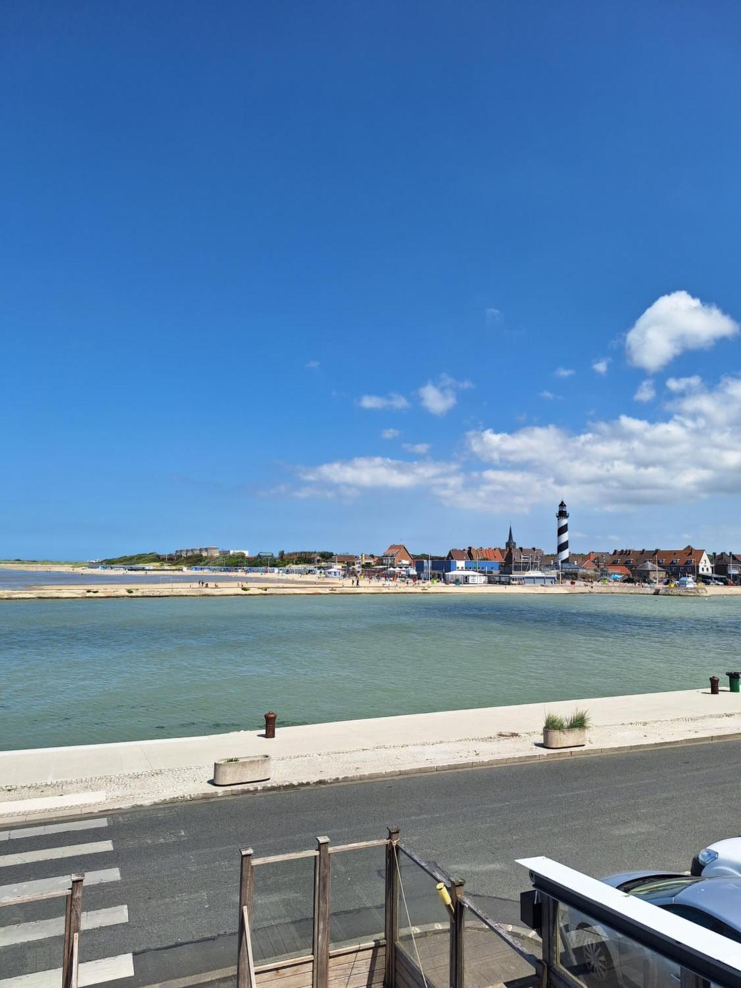 Le Gouvern'Ail Grand Fort Philippe Bagian luar foto